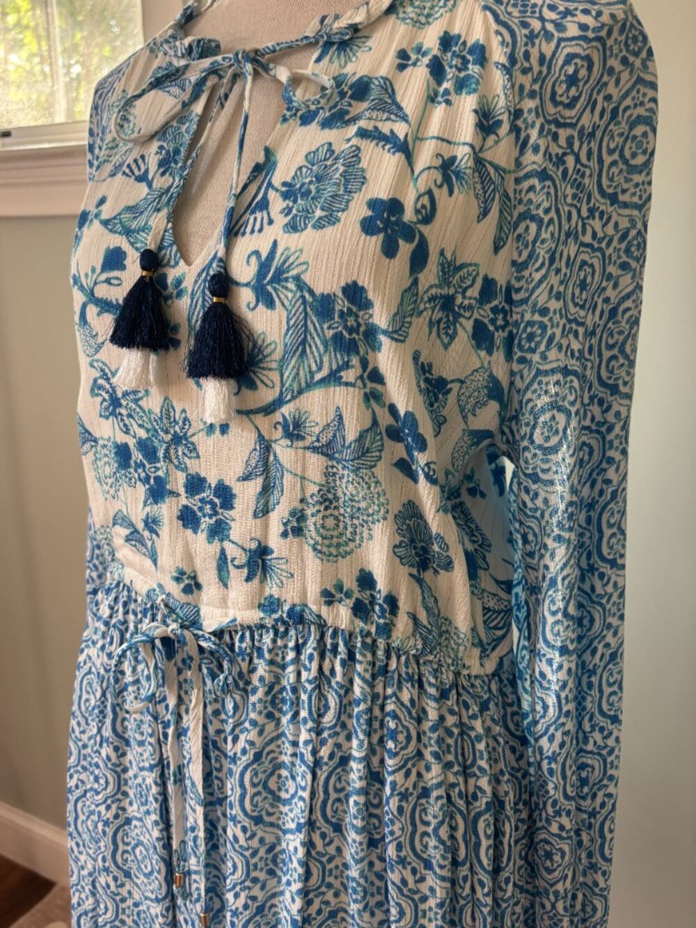 House of Harlow 1960 Blue Floral Tassel Tie Dress Medium Like New - Picture 2 of 6